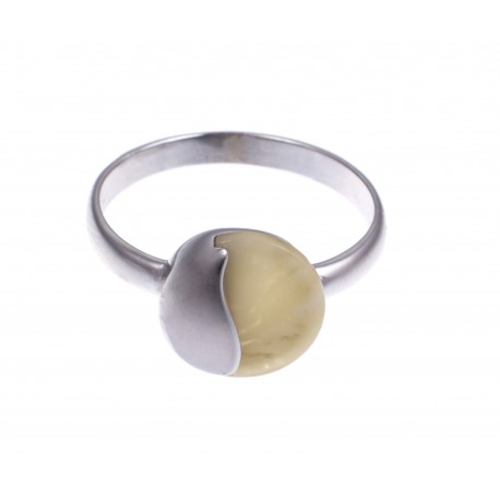 Sidabrinis žiedas su baltu Baltijos jūros gintaru "Kopos"